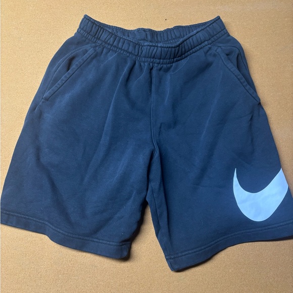 Nike Black Joggers - Picture 1 of 4